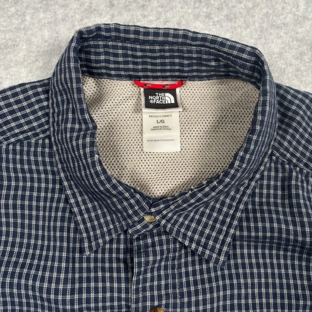 The North Face Mens Large Plaid Button Up Shirt Navy Blue Outdoor Hiking Cotton
